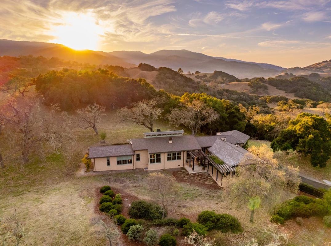 A Masterful Fusion of Craftsman & Modernist Design on a Stunning Parcel