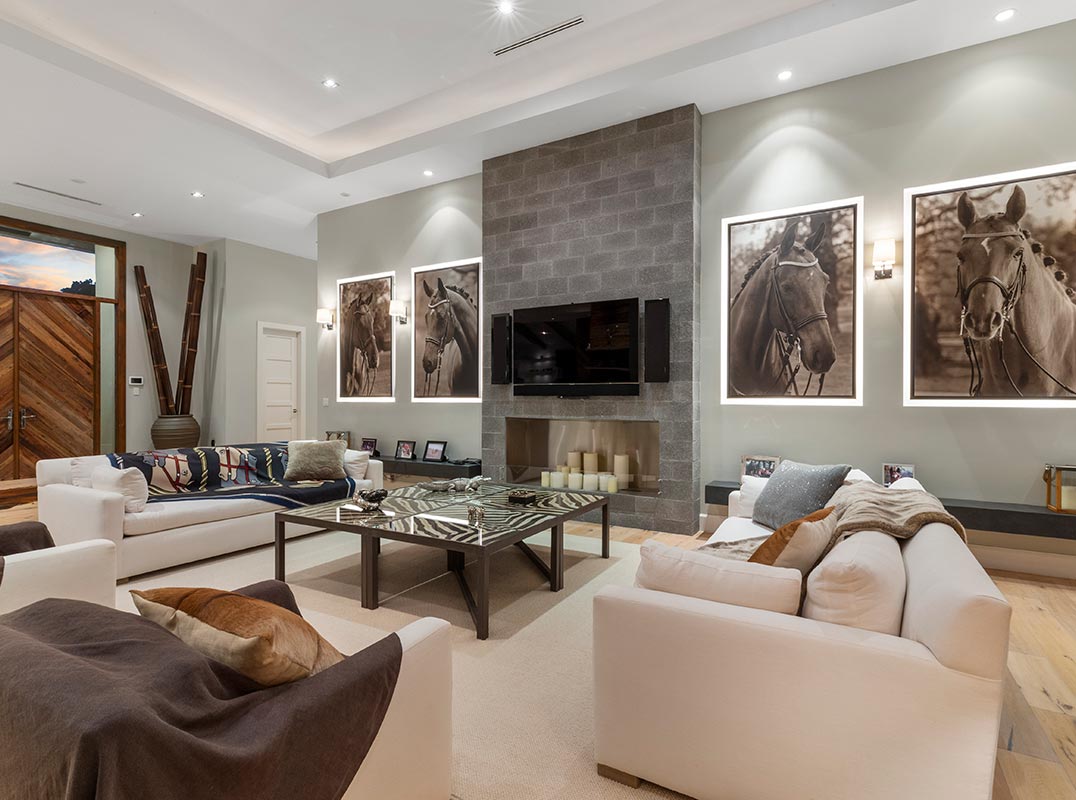 Remodeled Lakefront Home in Palm Beach Polo