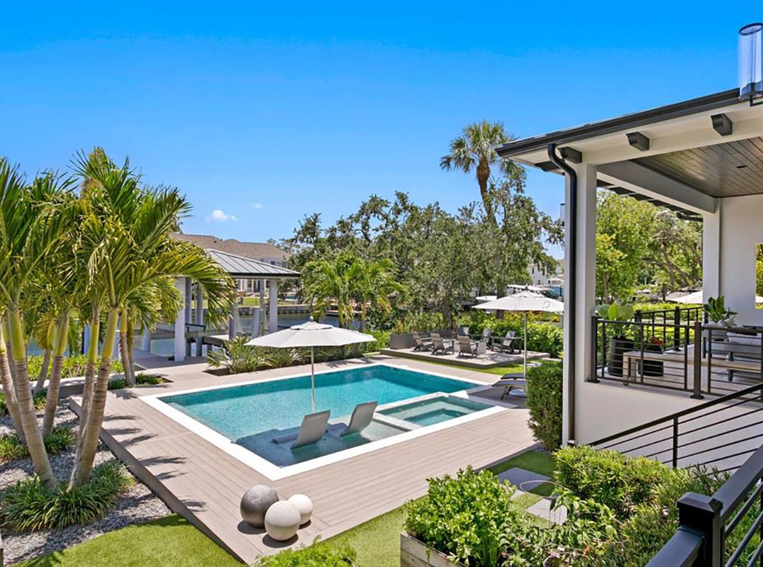 Elegant Outdoor Living