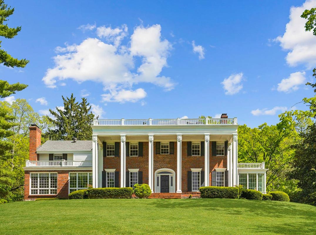 Perched above Scenic Forest Hills