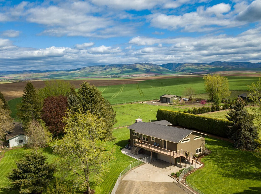 Beautiful Walla Walla Estate