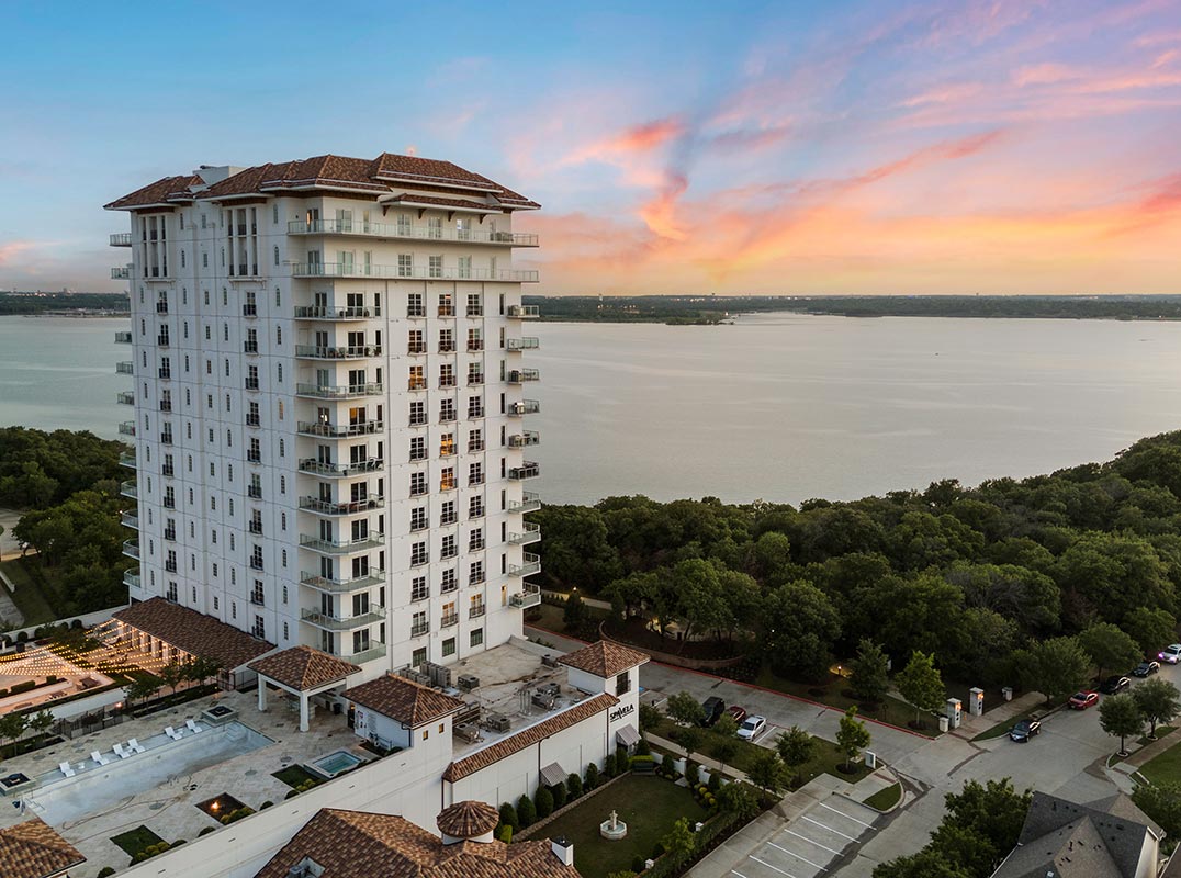  Experience Luxury Condo Tower Living