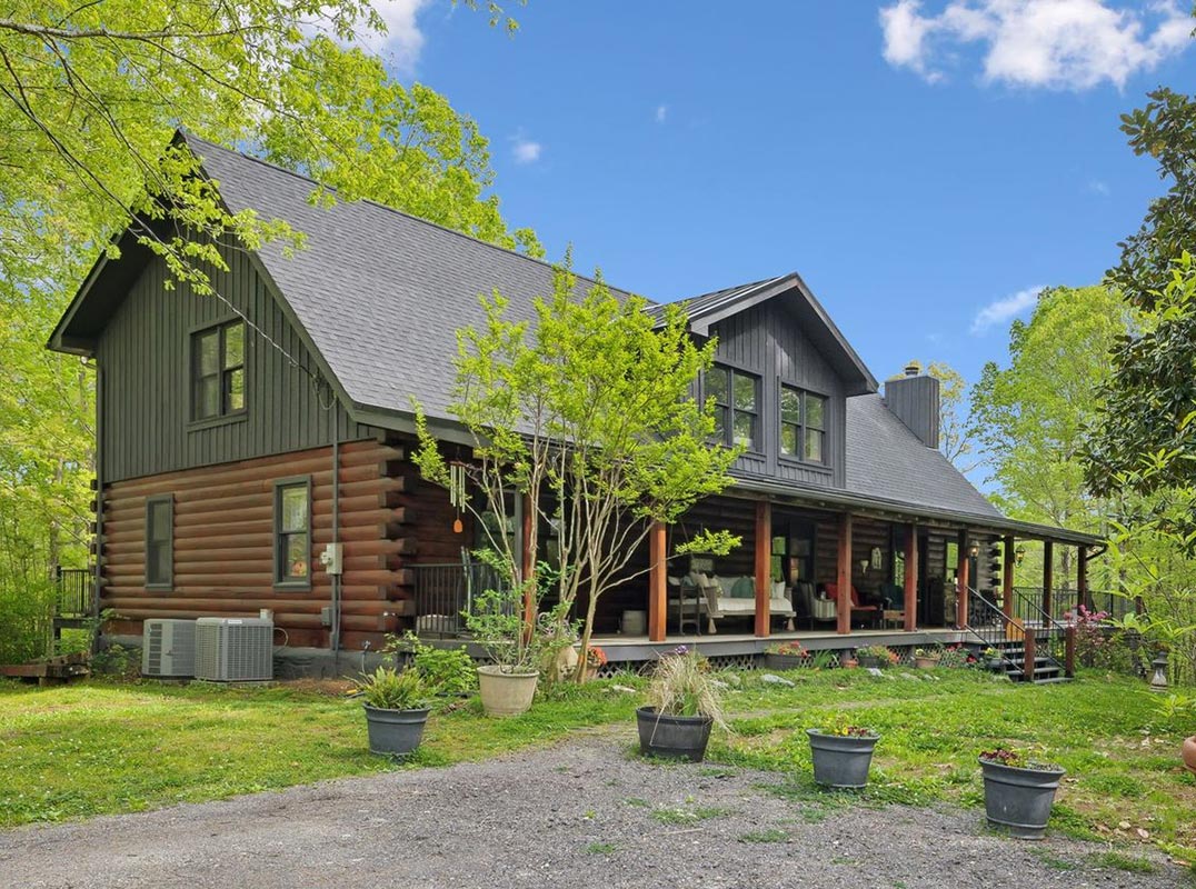 Countryside Serenity Meets Luxury Living