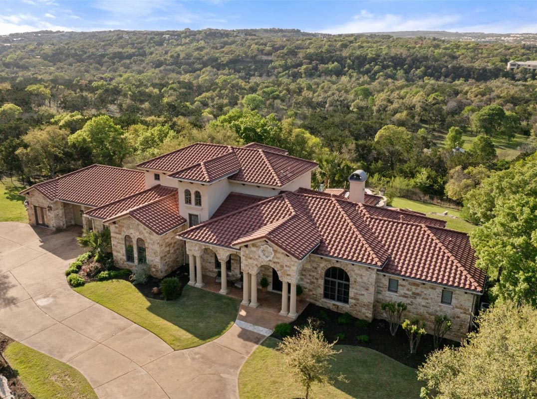 Stunning Hill Country Estate 