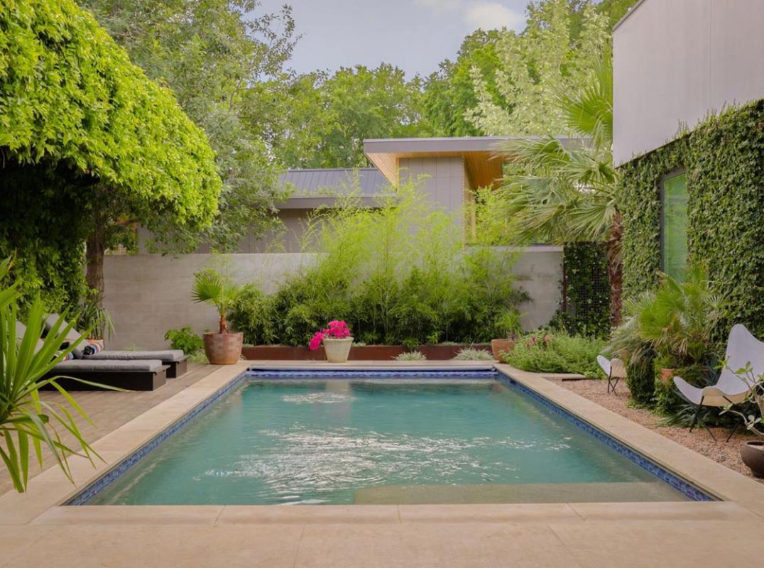 Bouldin Botanical Retreat