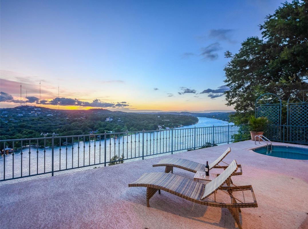 Stunning Mount Bonnell Estate
