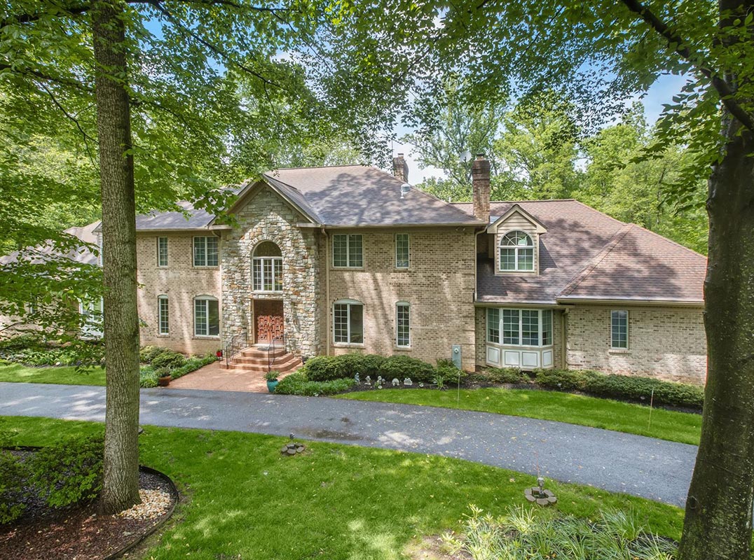 Where Luxury, Timeless Elegance, and Exceptional Design Converge