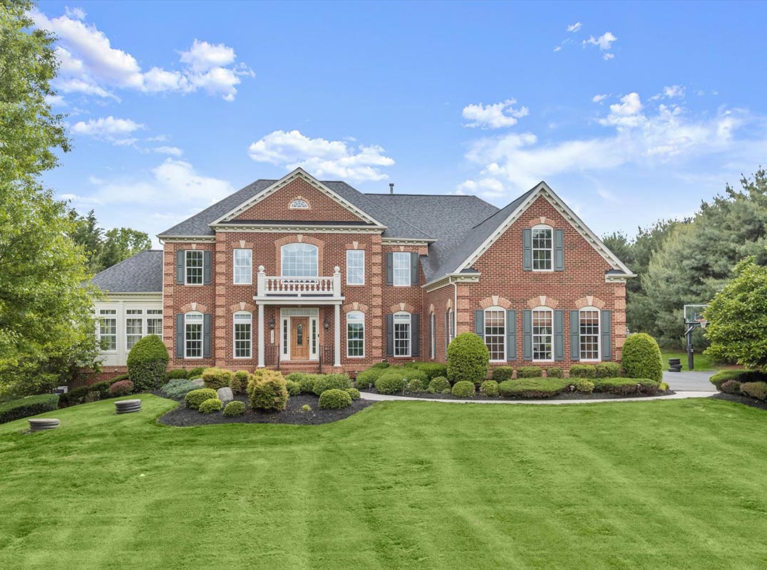 Truly Spectacular Former Model Home