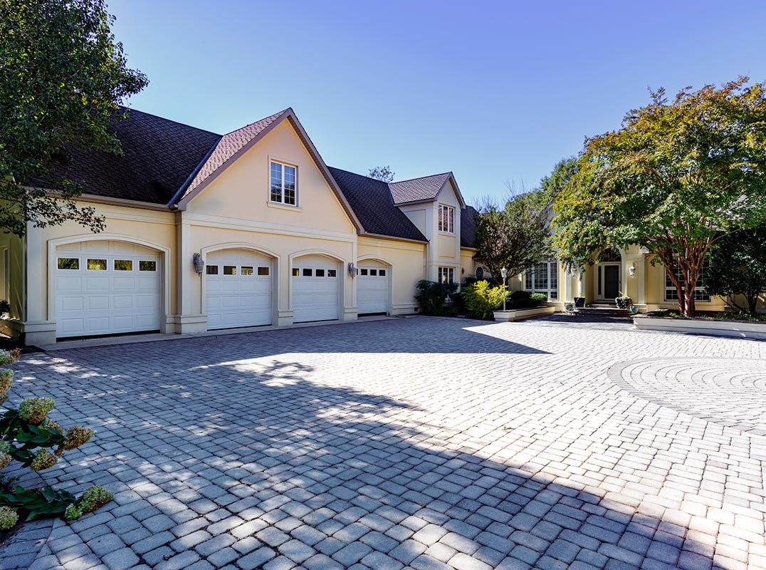 Waterfront Retreat Nestled on 2.7 Picturesque Acres