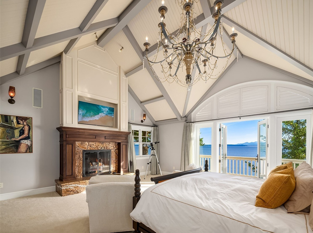 Coveted Beachside Retreat