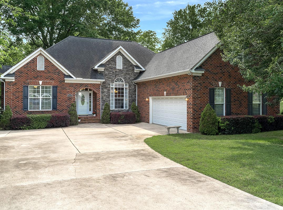 Fabulous Lake Norman All Brick Ranch Home
