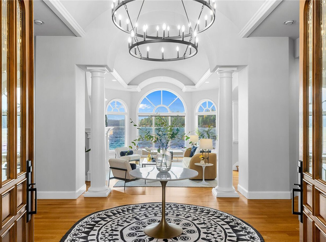 Gated Lake Sammamish Estate