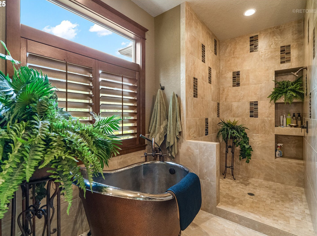Pacific Northwest Masterpiece