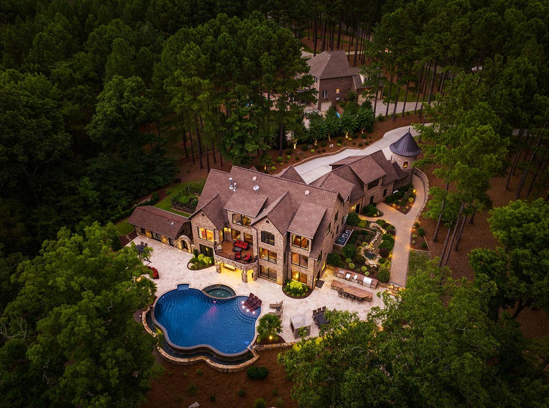 Superb Waterfront Estate on Lake Wylie