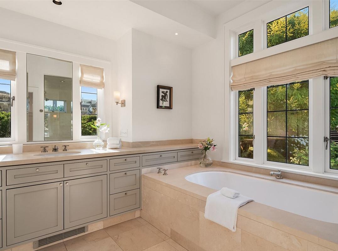 Exquisitely Renovated Tudor