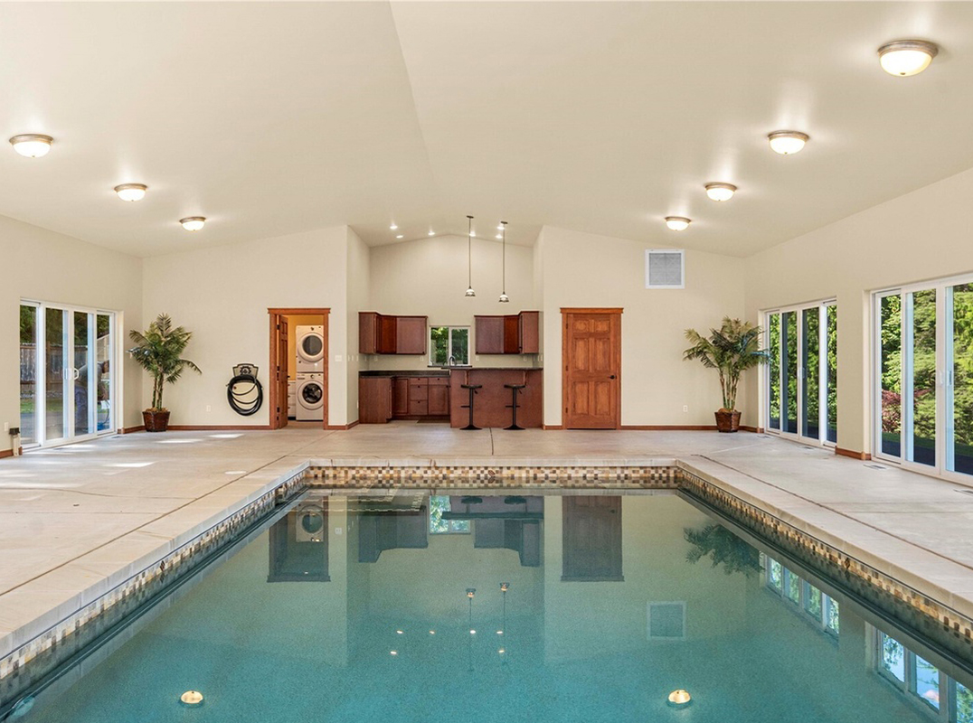 Gorgeous Gated Estate