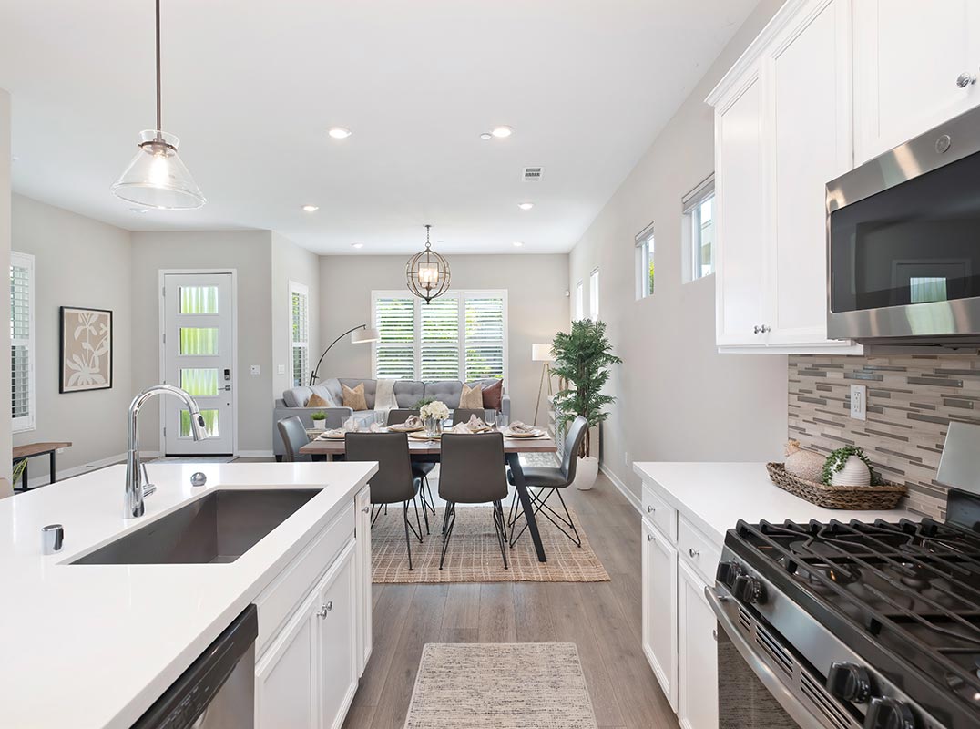 Gracefully Modern, Effortlessly Inviting   