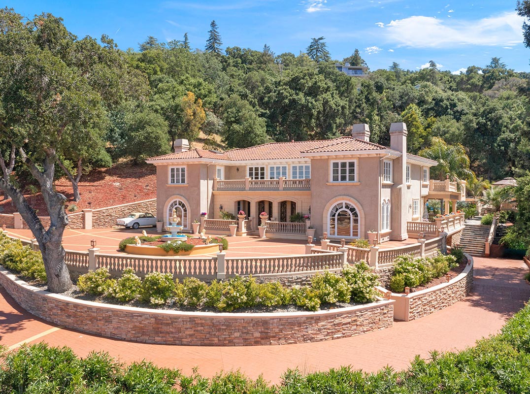 Mediterranean Estate With Sweeping Los Gatos Views