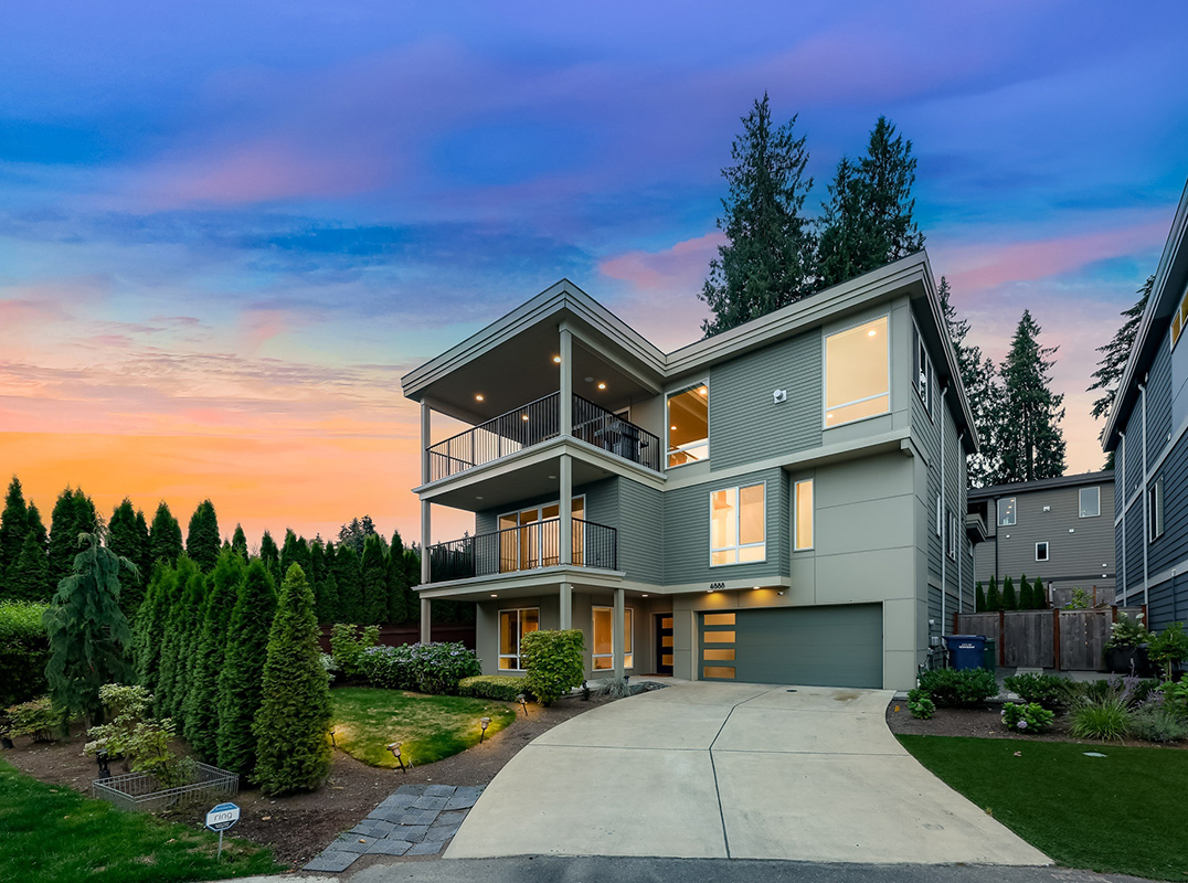 Epitome of Luxury Living