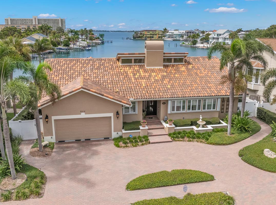 Pasadena Yacht & Country Club
