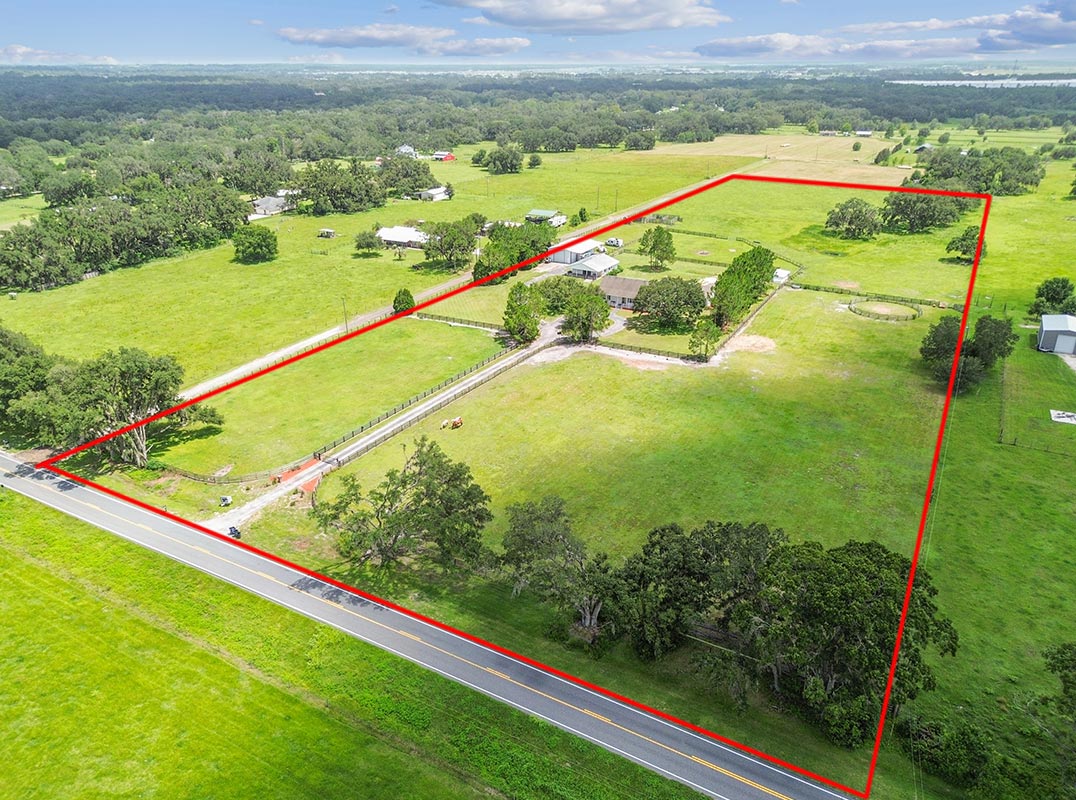  14 Acre Horse Farm 