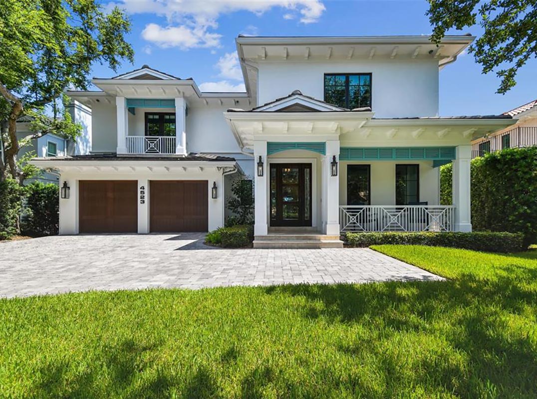 Custom-Built Matt Hall Tambay Home