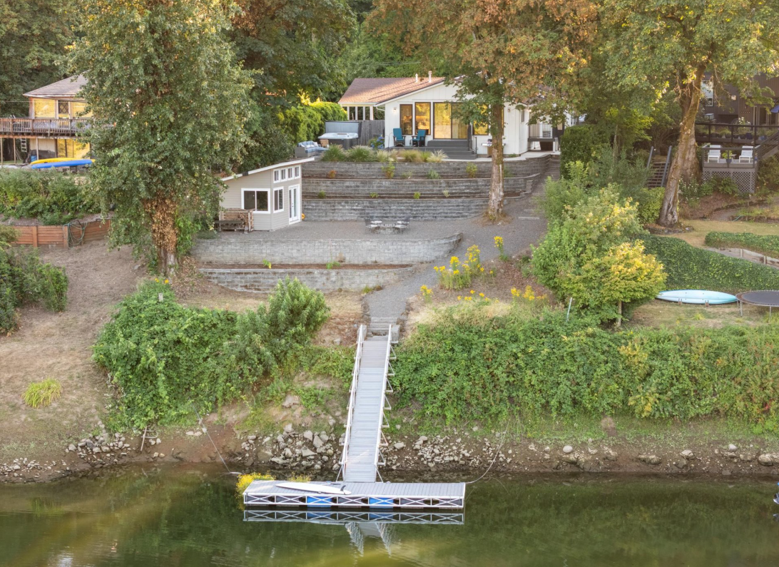 Serene Riverside Retreat