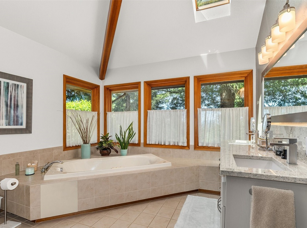 Convenience and Luxury