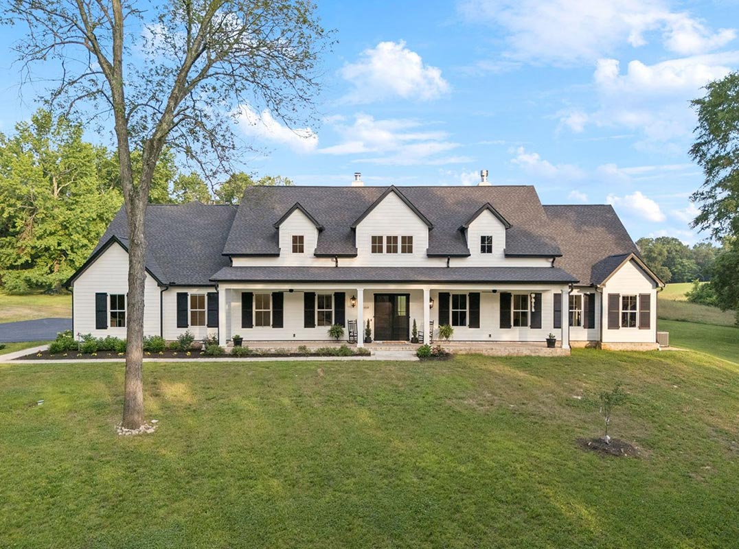 Custom-Built Estate in Mount Juliet