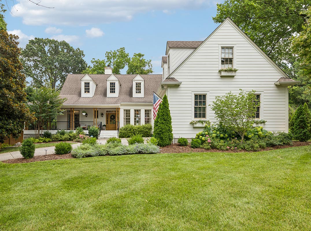 Gorgeous Home in the Heart of Green Hills