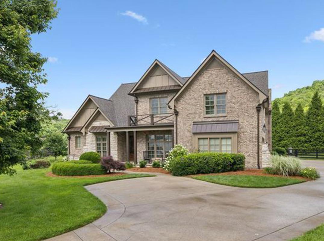 Beautiful Home on a 1.78 Acre Lot