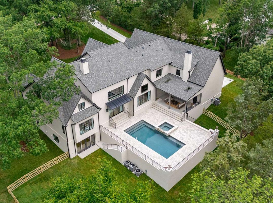 Wow! Beautiful Forest Hills New construction!