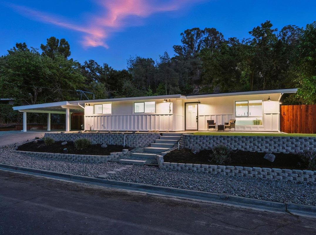 Single-Story Sanctuary 