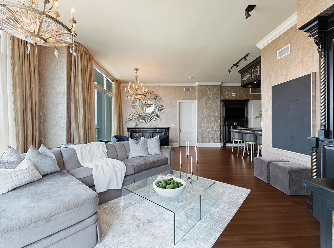 A Rare Offering at The VUE – Uptown Charlotte’s Most Iconic Address