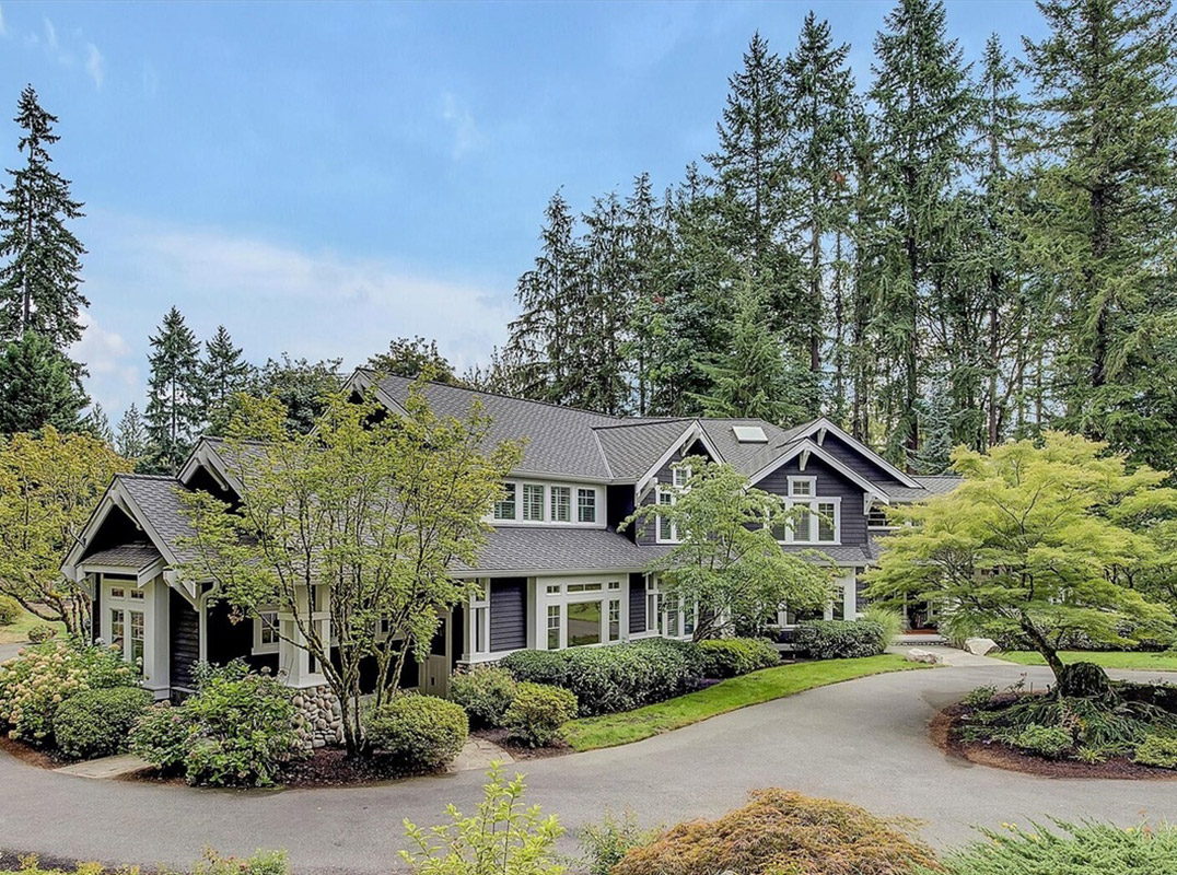 Beautifully Updated Craftsman