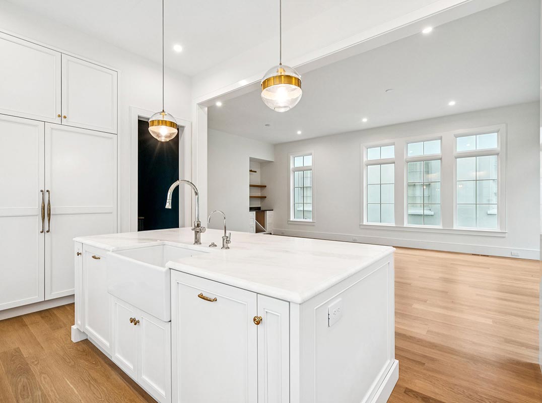 Waterfront Park & Charleston Harbor Views