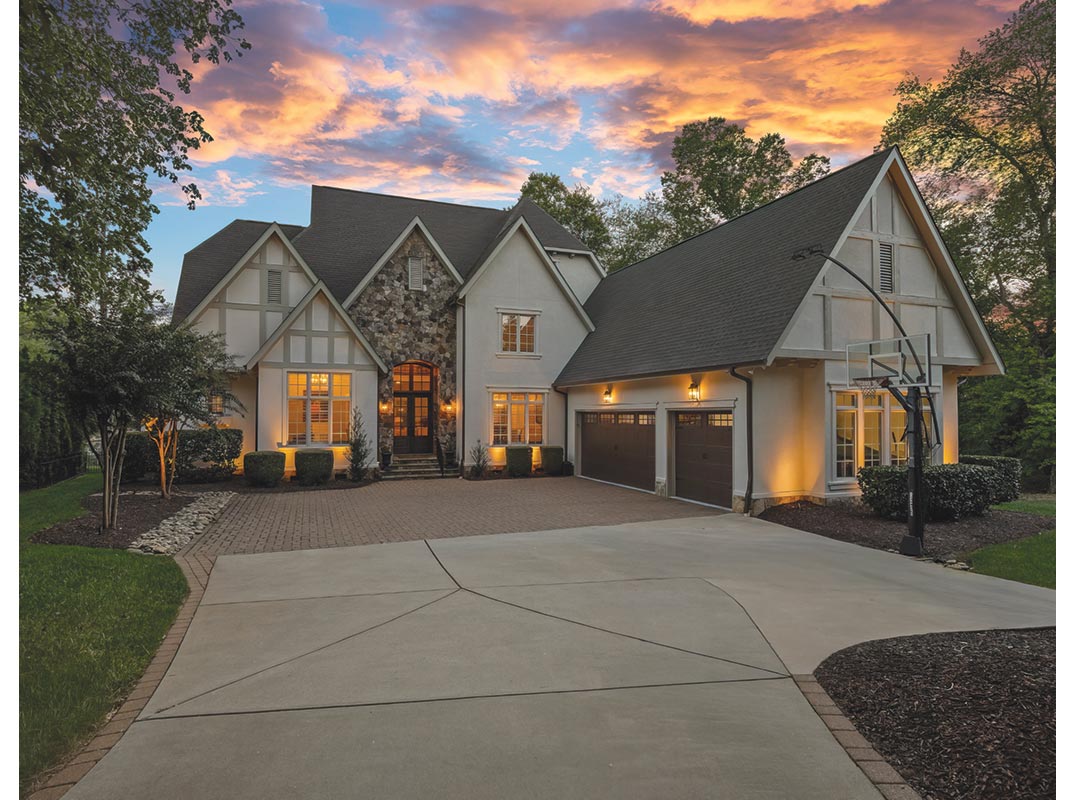 Exclusive Enclave of Wright’s Emerald Cove