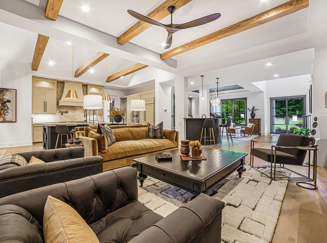 Experience Unmatched Privacy & Modern Luxury