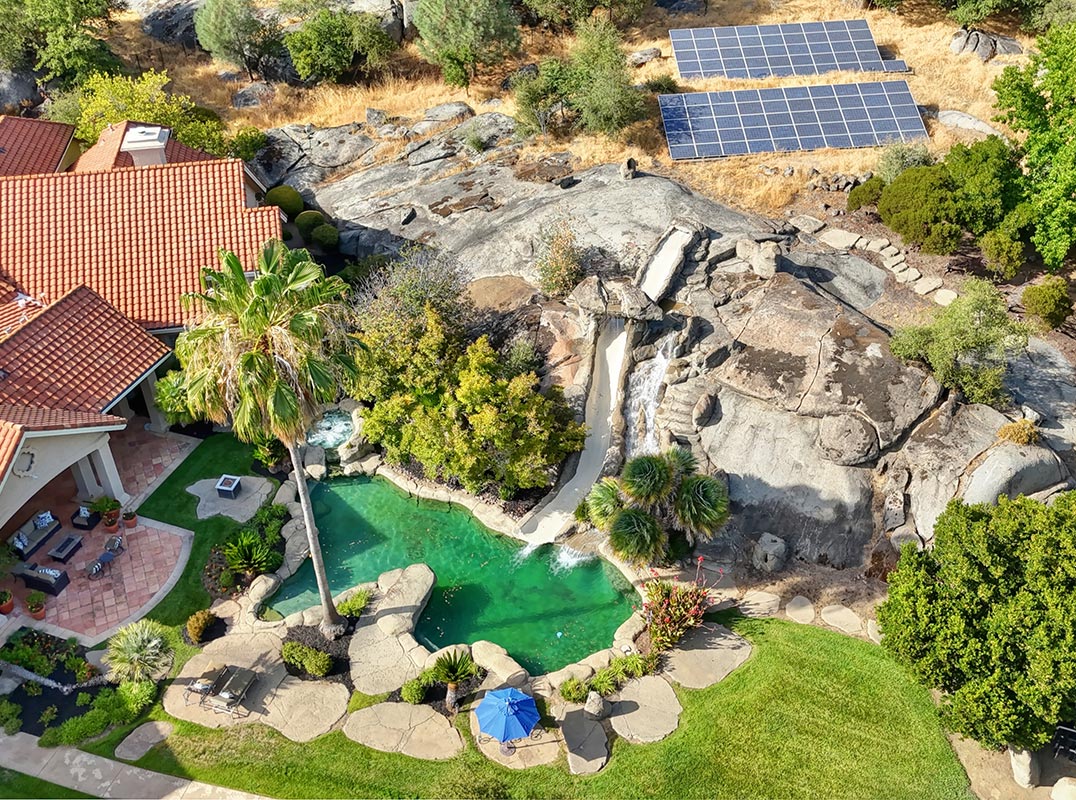 Resort Amenities & Equestrian Facility