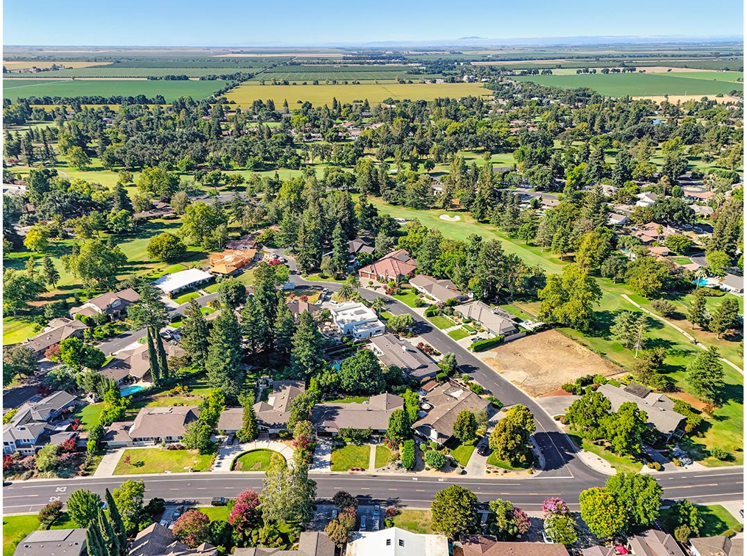 14th Fairway • El Macero Lot for Sale