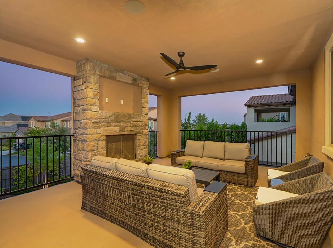 Modern Elegance And Functional Design