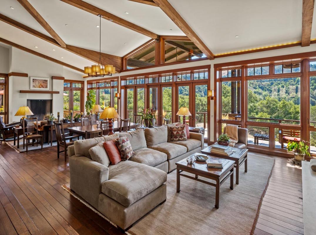 A Premiere Location between Gate & Hacienda • Coveted Views