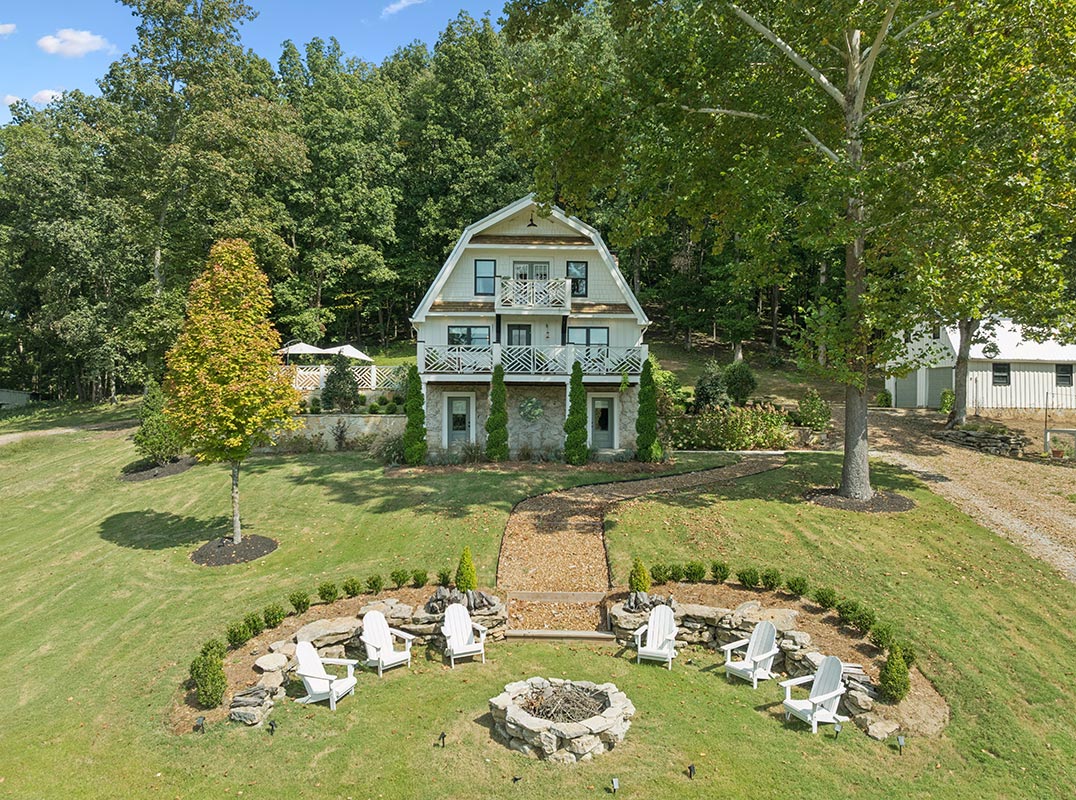 Idyllic Retreat on 21+ Acres