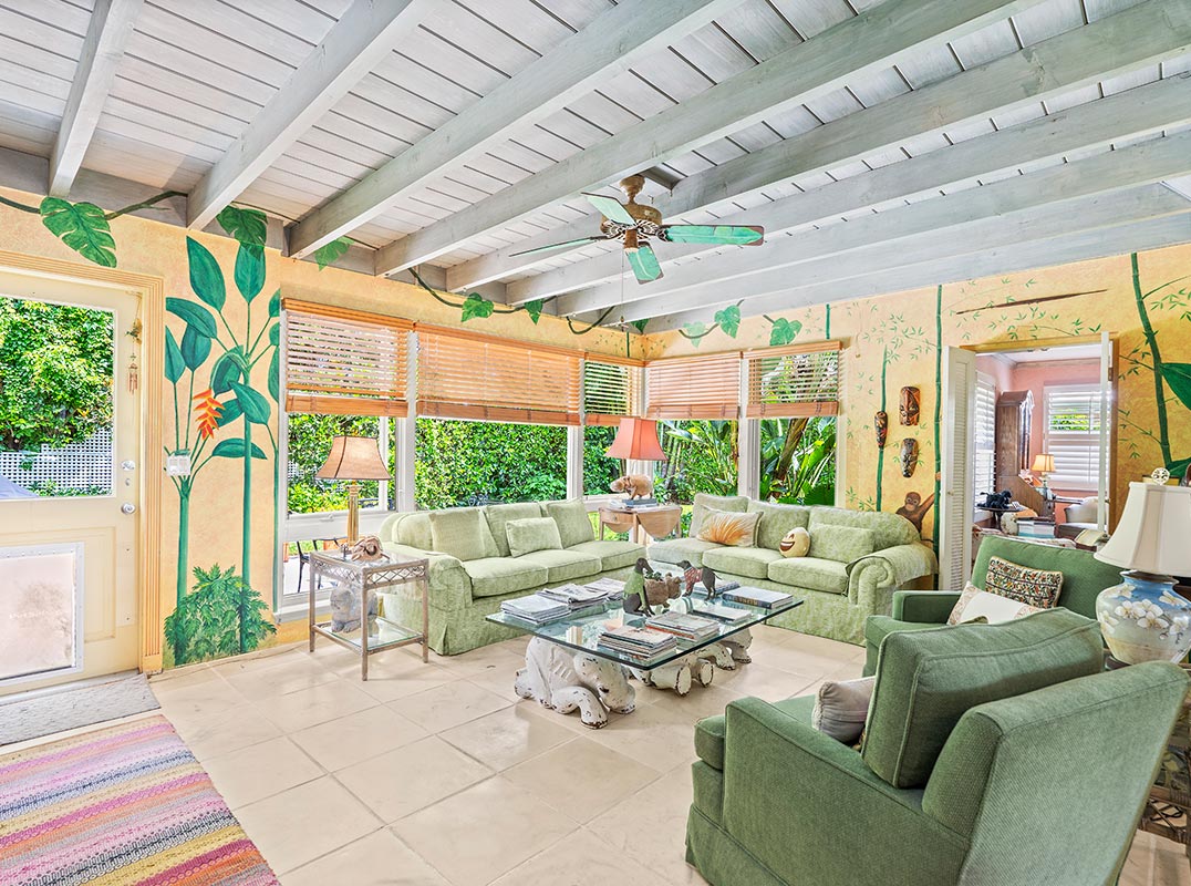 Single Story Bermuda Style Home