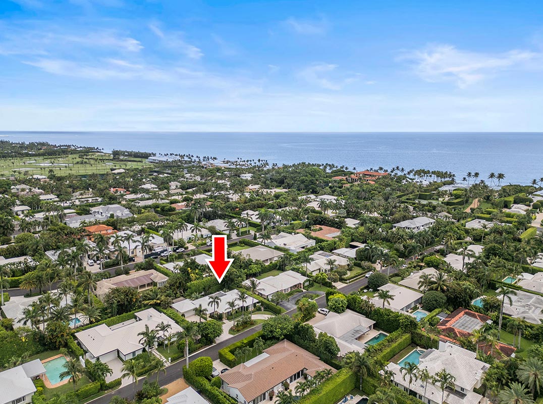 Single Story Bermuda Style Home