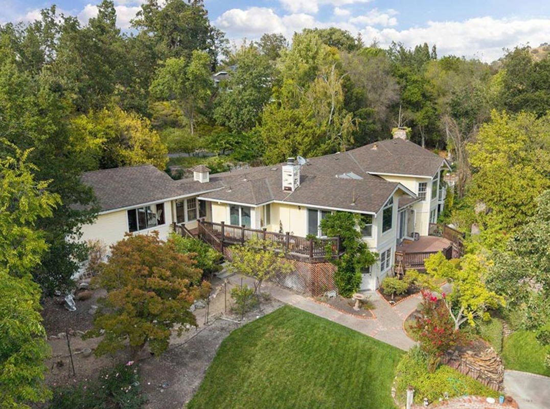 Sprawling Gorgeous .89 Acre Lot