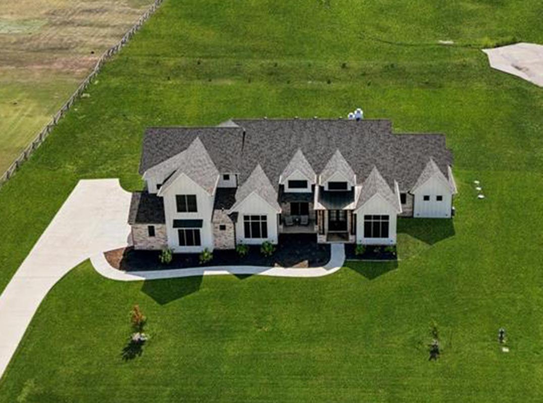 Sprawling 2-Acre Lot In Sought-After Stardust Ranch