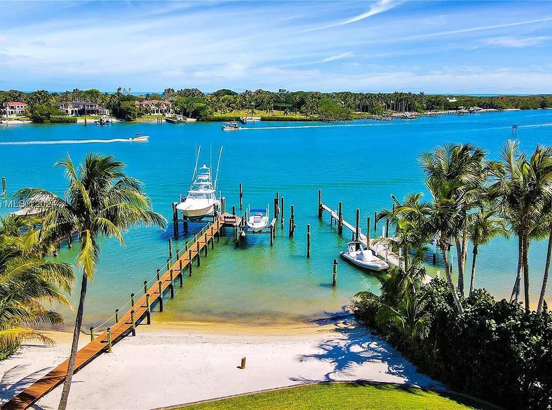 DIRECT INTRACOASTAL MASTERPIECE