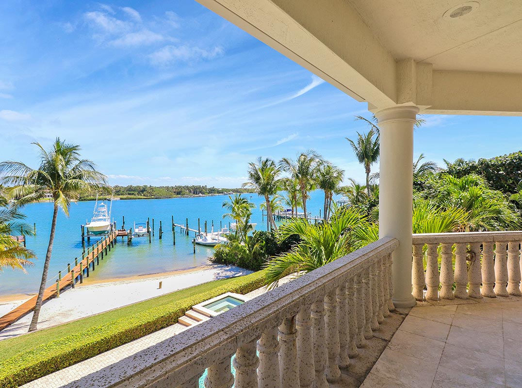 DIRECT INTRACOASTAL MASTERPIECE