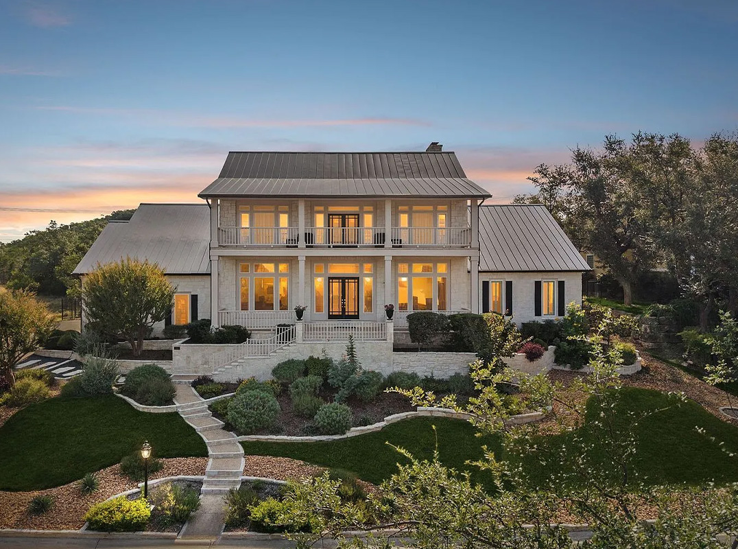  Meticulously Transformed Home